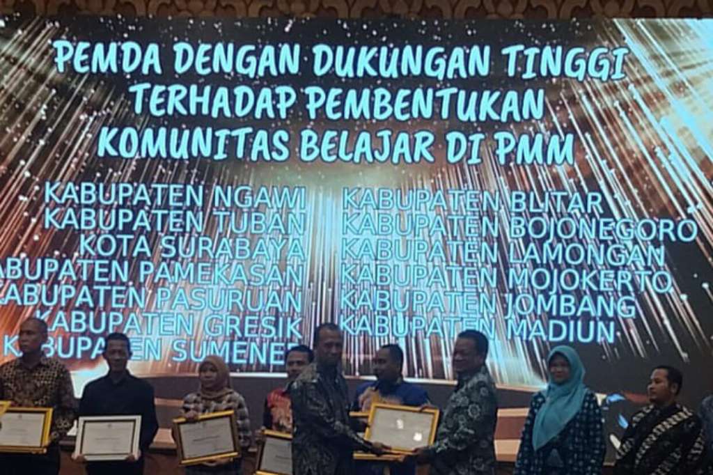 Dinas Pendidikan Kabupaten Blitar Raih Penghargaan Implementasi Kurikulum Merdeka Belajar 2023