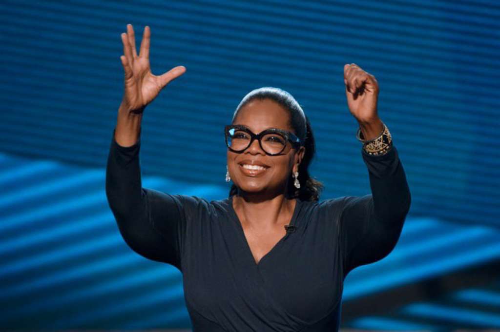 Oprah Winfrey Memukau Di Karpet Merah Dengan Transformasi Tubuhnya
