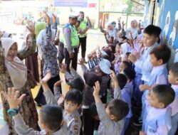 Gencarkan ‘Polisi Sahabat Anak’, Polres Aceh Barat Sambangi Siswa Tk
