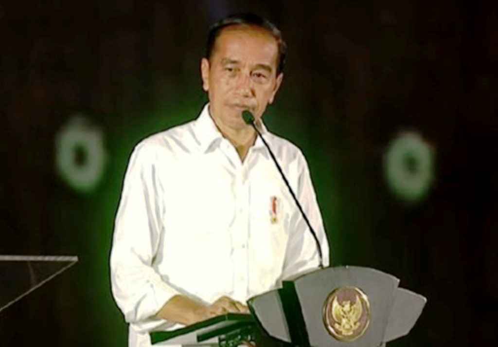 Jokowi Sahkan Perpres Gaji Kepala Ikn Sebesar Rp.172 Juta Perbulan Presiden Jokowi Bantah Ambisi Merebut Kursi Ketum Pdip Dari Megawati